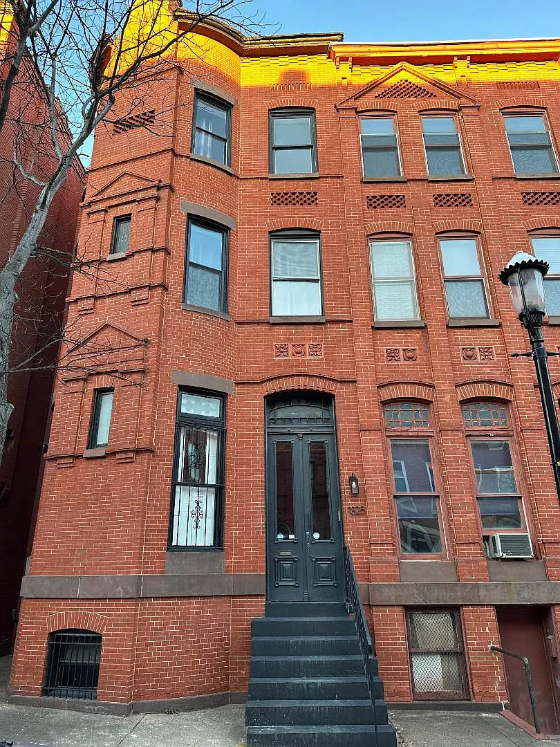 1825 Madison Ave - Unit 2 — Photo 4