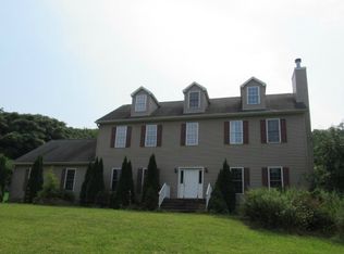 105 Good Springs Rd, Asbury, NJ 08802
