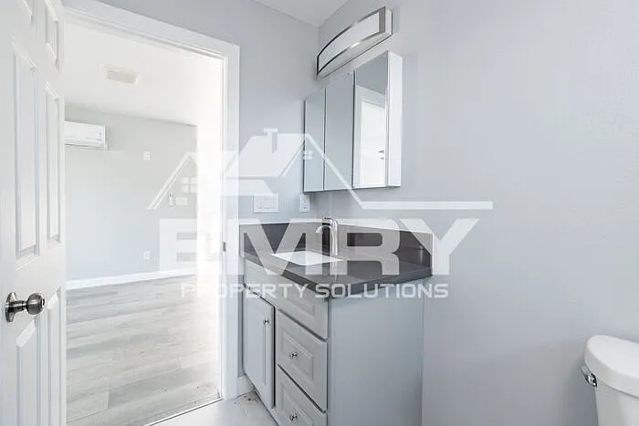 5222 Repetto Ave #5222 — Photo 13