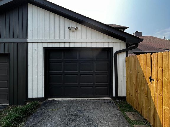 2nd image of 4116 Villa Green Ct