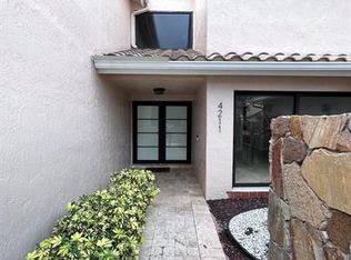 4211 NW 26th Ct, Boca Raton, FL 33434
