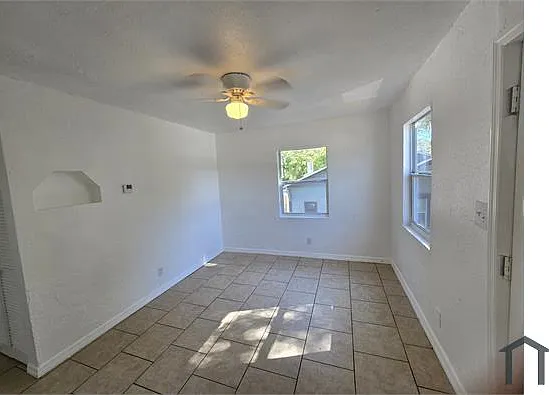 2 bed, 600 sqft, $1,250 — Photo 4