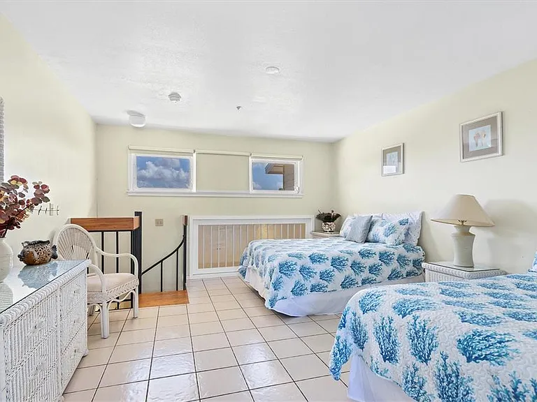 9400 Little Gasparilla Is #E2 — Photo 13