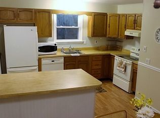 1512 Lower Greenbriar Rd, Wilmington, DE 19810