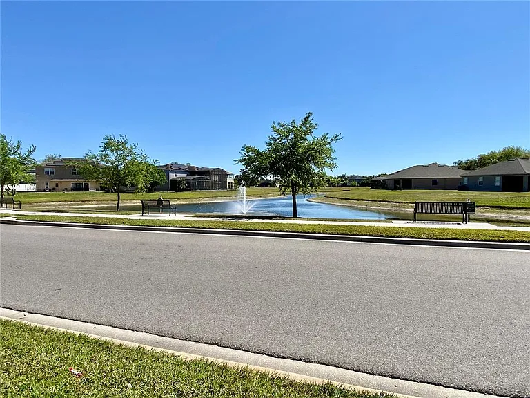 10264 Oak Crest Rd — Photo 31