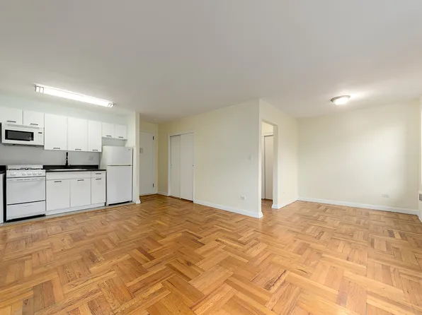 1 Bogardus Place image 1 of 6