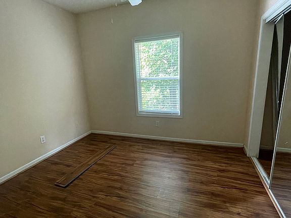 Hall- Secondary Bedroom