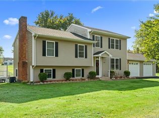 860 Clintonville Rd, Wallingford, CT 06492