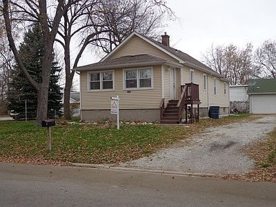 1st image of 2726 E Goodrich Ave