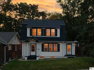 820 S 50th St, Omaha, NE 68106