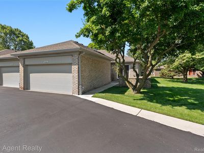 48607 Sutton Bay Ct, Shelby Township, MI, 48315