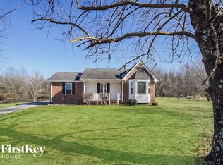391 Albright Ln, Gallatin, TN 37066