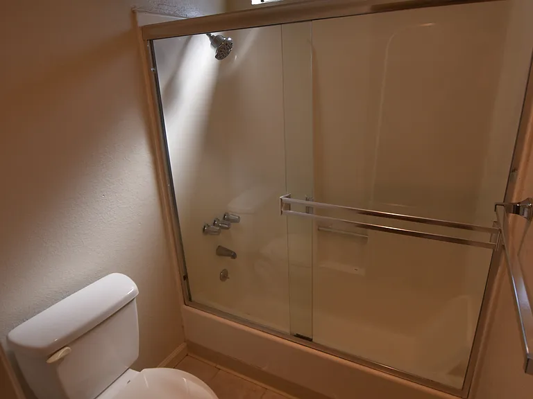 185 Union Ave #18 — Photo 8