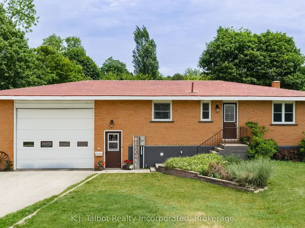 155 James St, Central Huron, ON N0M 1L0