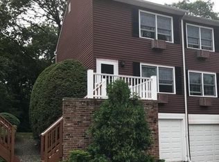 12 Camelot Dr APT A7, Norwalk, CT 06850