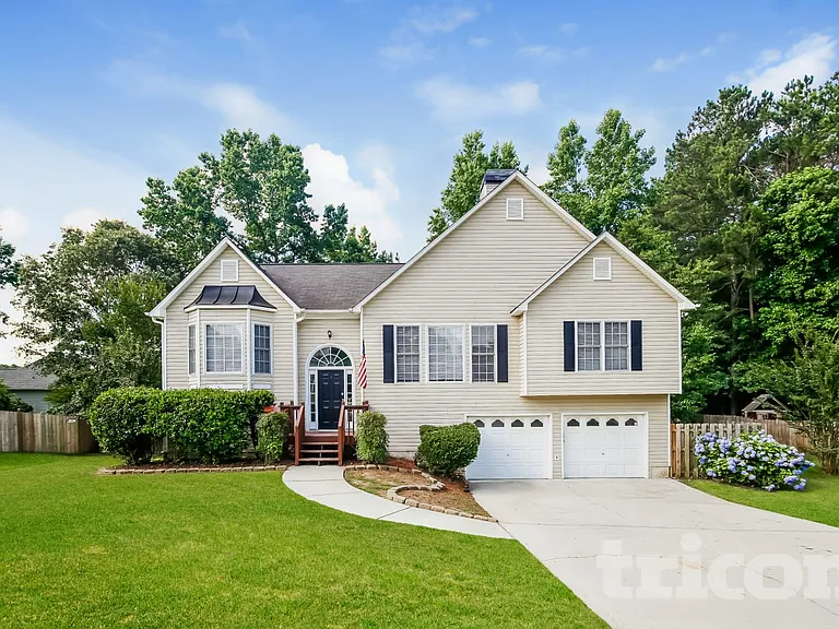 29 Charleston Ct — Photo 1