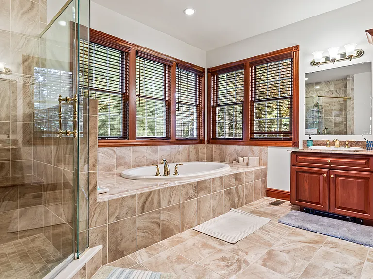 2 Harbor Side Dr — Photo 19