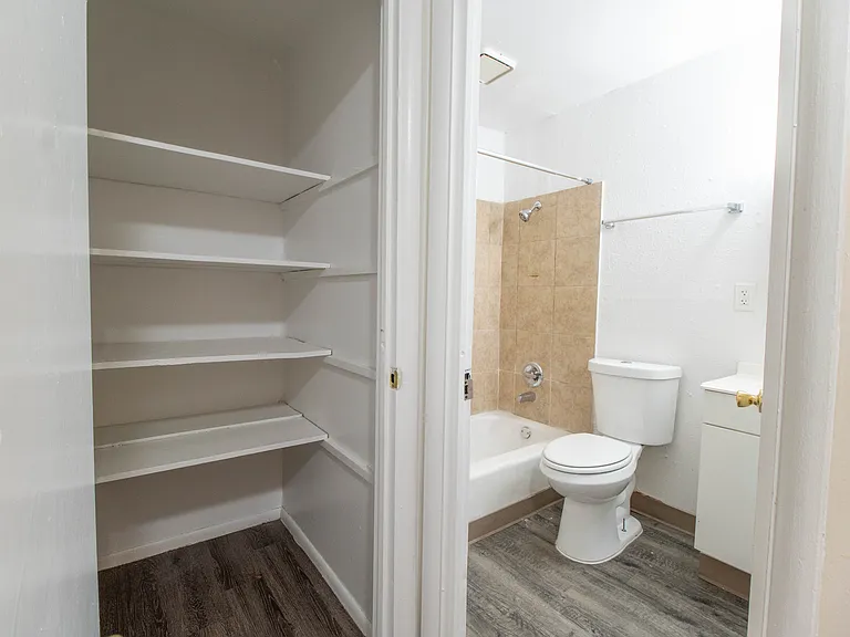 Rio Platte Apartments — Photo 12