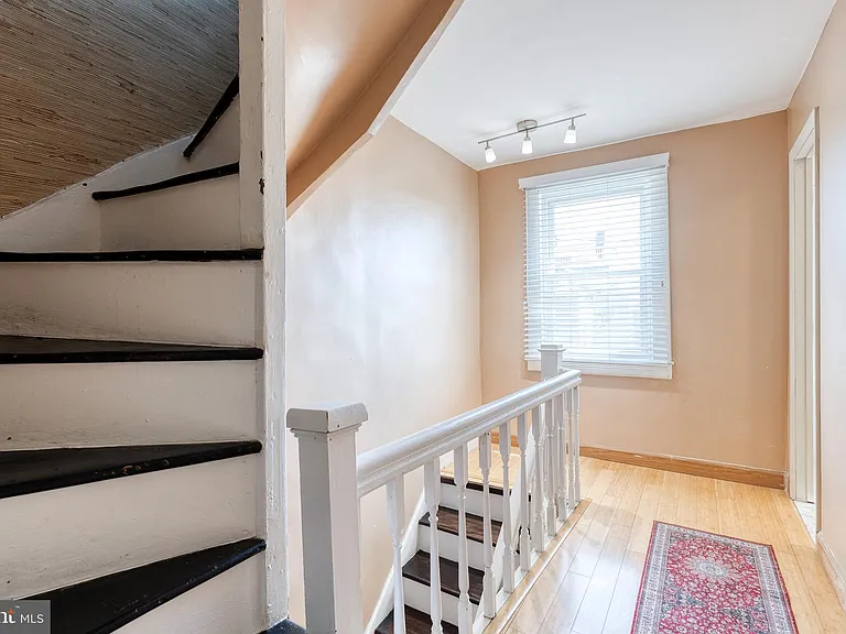 2051 Gough St — Photo 13