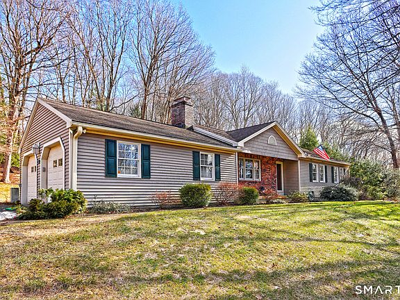 2nd image of 43 Squantuck Road