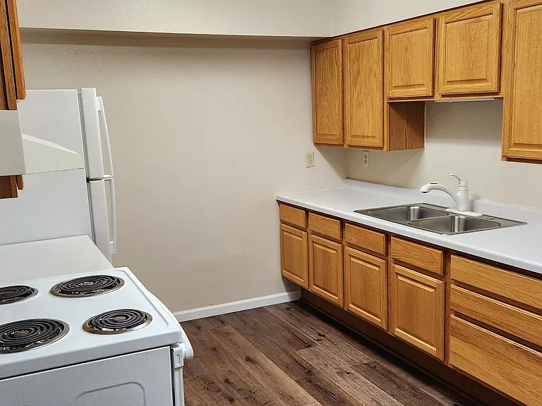 318 S Liberty Ave #5 — Photo 2