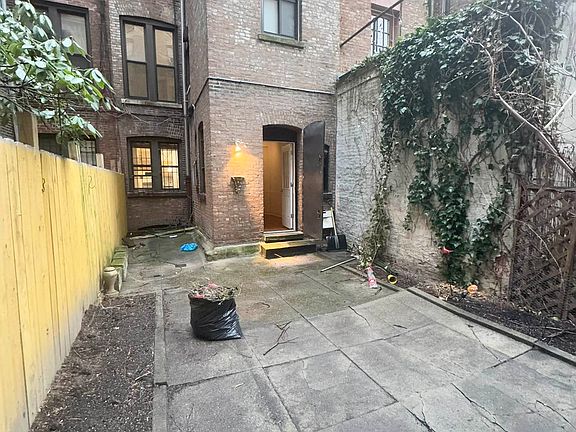 3rd image of 309 W 84th St APT 6