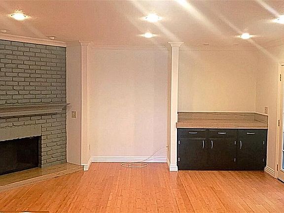 2nd image of 4315 Freedom Dr Unit 4