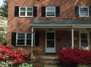 707 Skyline Dr, Lancaster, PA 17601