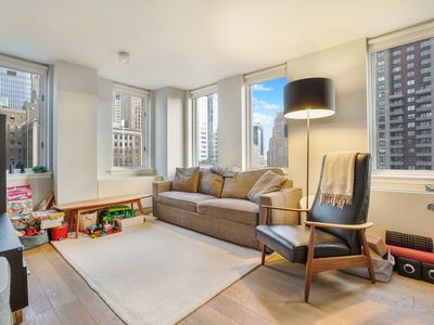 225 Rector Pl APT 18C, New York, NY, 10280