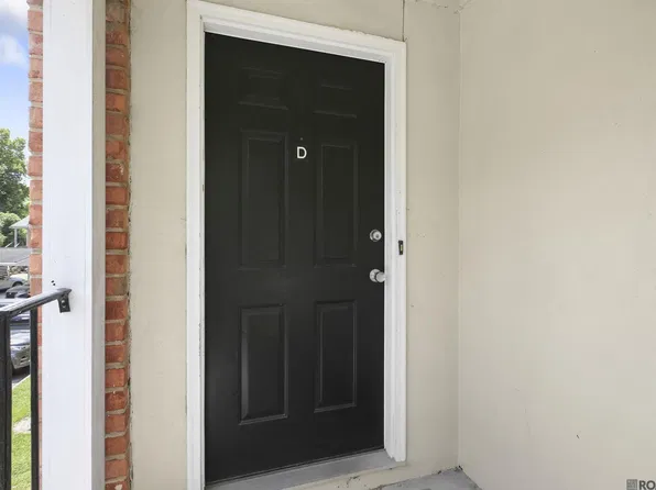 7752 Jefferson Place Blvd #20-D, Baton Rouge, LA 70809