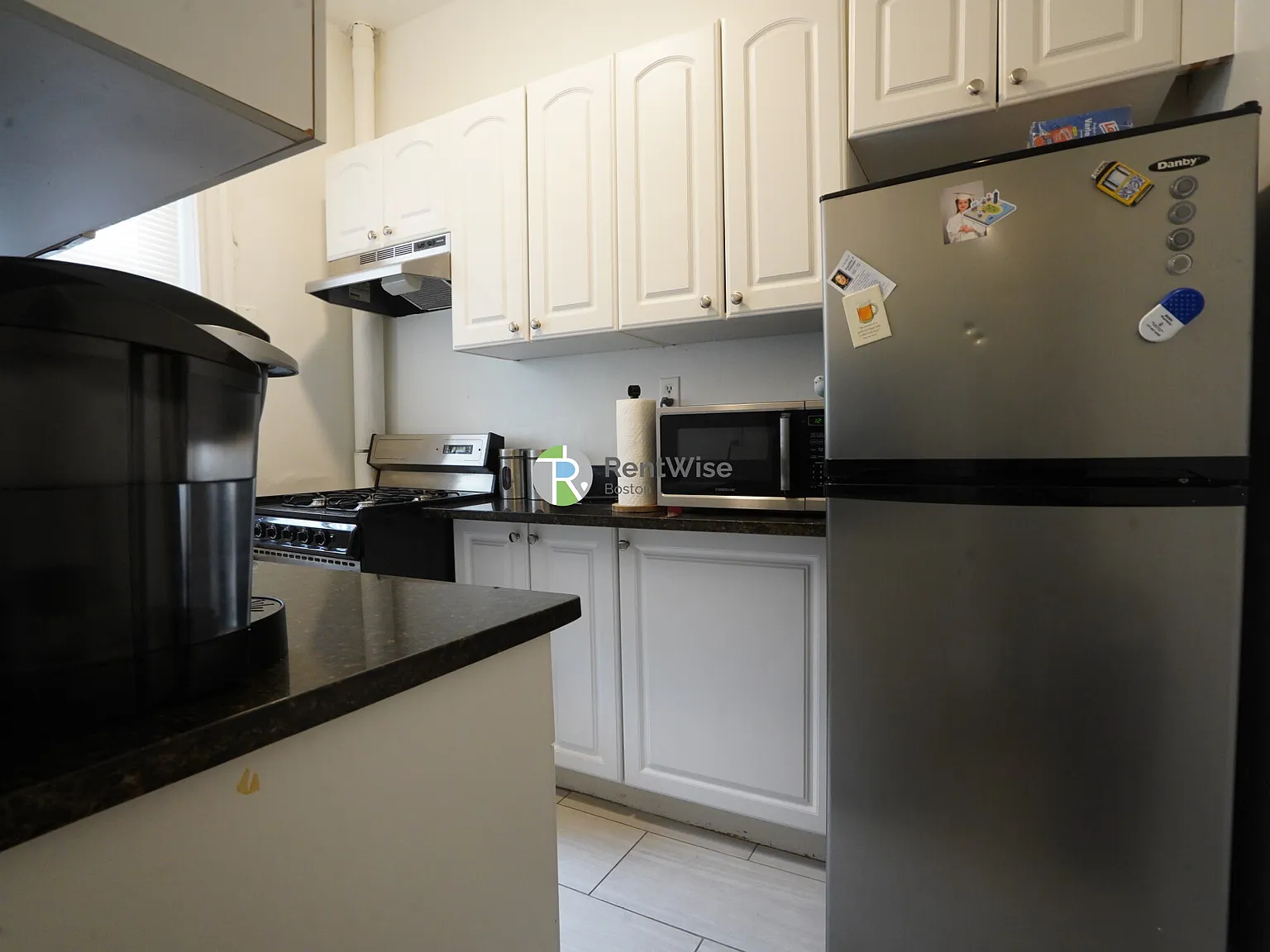 1 bed, 625 sqft, $2,350 — Photo 3