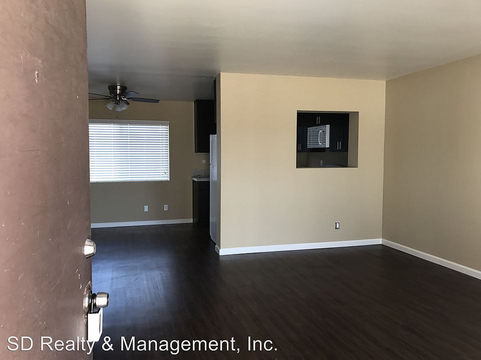 2nd image of 4781 Seminole Dr APT 11