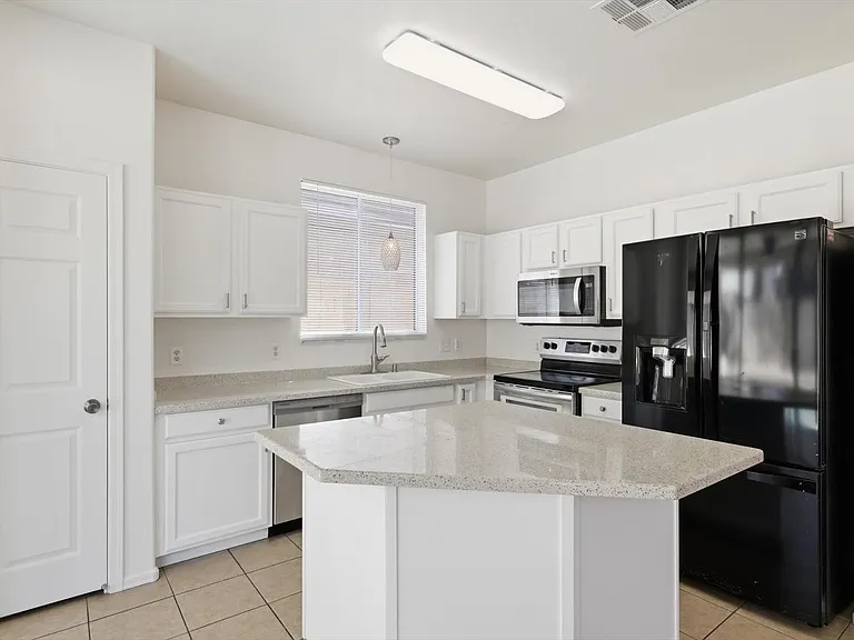 13448 W Berridge Ln — Photo 14