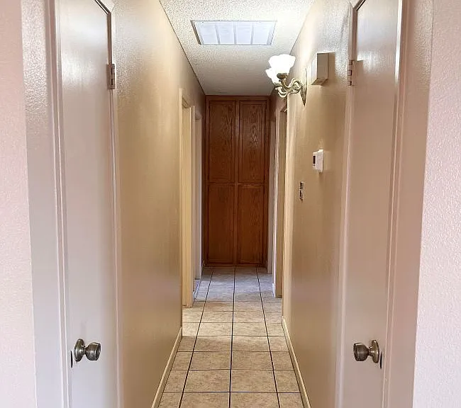 4546 W 18th Pl — Photo 9