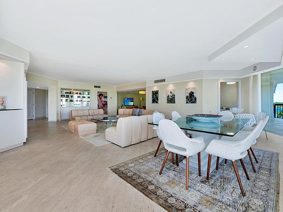 3rd image of 2778 S Ocean Blvd # #Ph4s