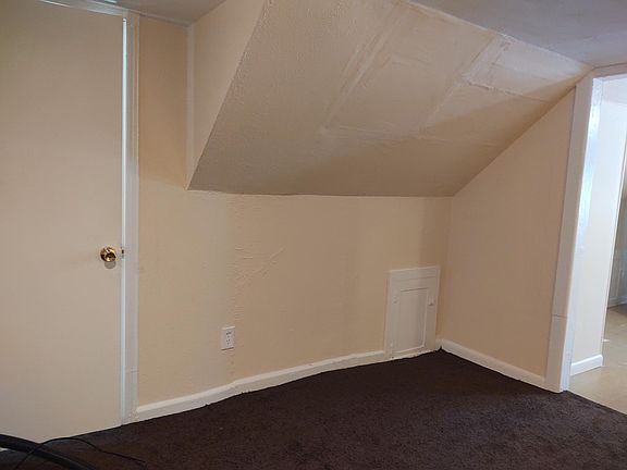 2nd image of 3207 Scott St #A