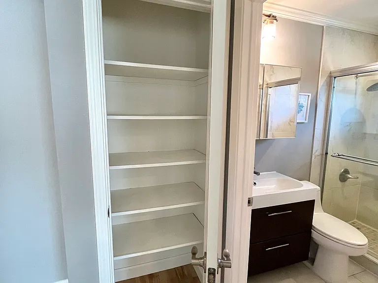 2139 Canary Ct #4 — Photo 10