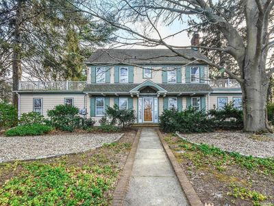 47 Littleworth Ln, Sea Cliff, NY, 11579