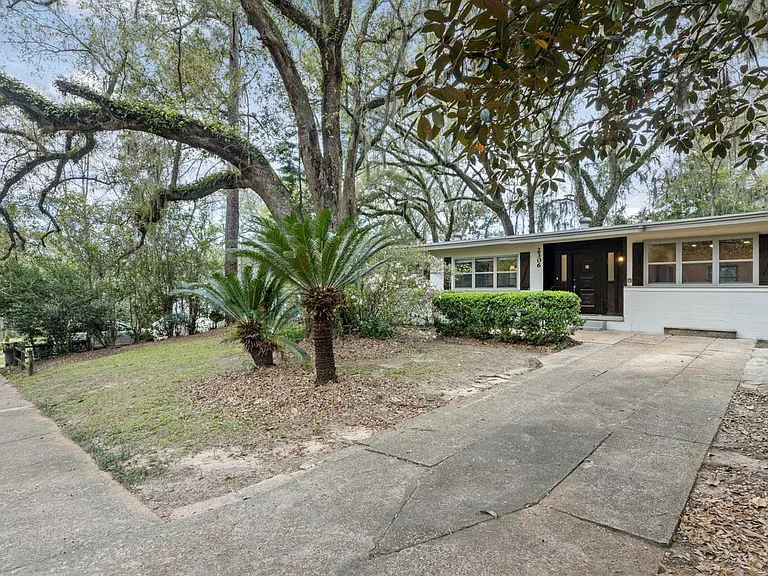 2306 Pontiac Dr — Photo 12
