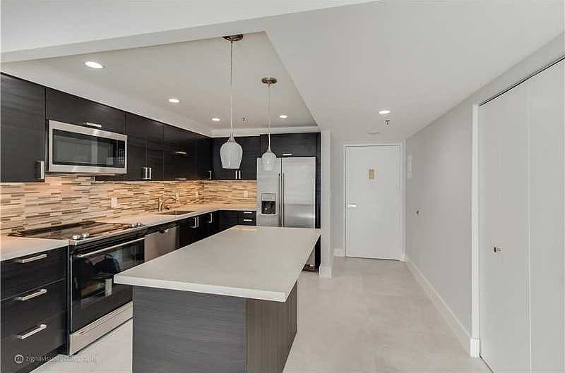 1st image of 20515 E Country Club Dr APT 1148
