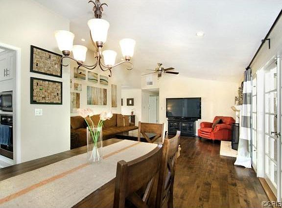 5th image of 20725 Clarendon St