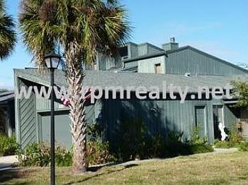 1st image of 679 Parchment Ln