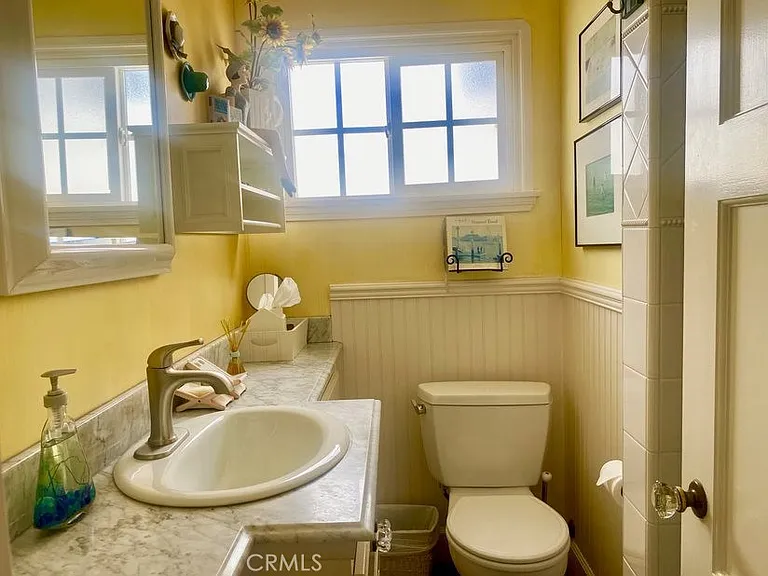 203 Amethyst Ave — Photo 10