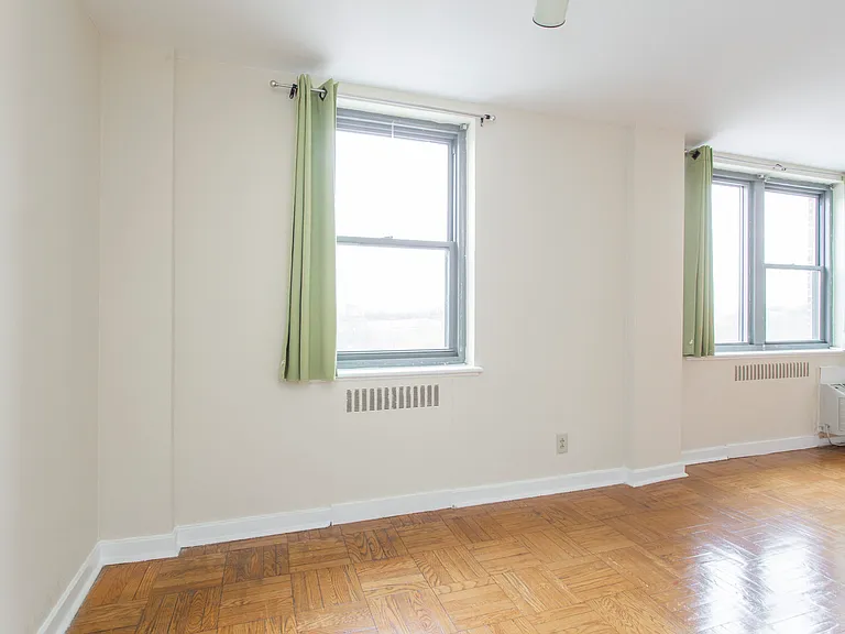 2601 Pennsylvania Ave #711 — Photo 8