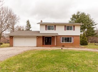 11021 Culver Rd, Brighton, MI 48114