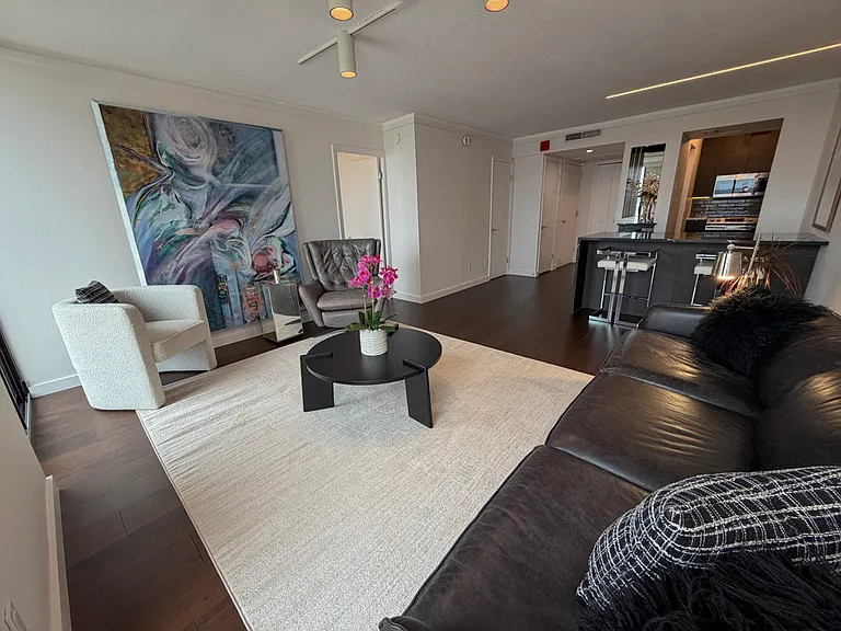 1122 Colorado St #1301 — Photo 12