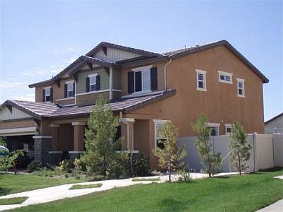 2nd image of 906 Valerie Ln