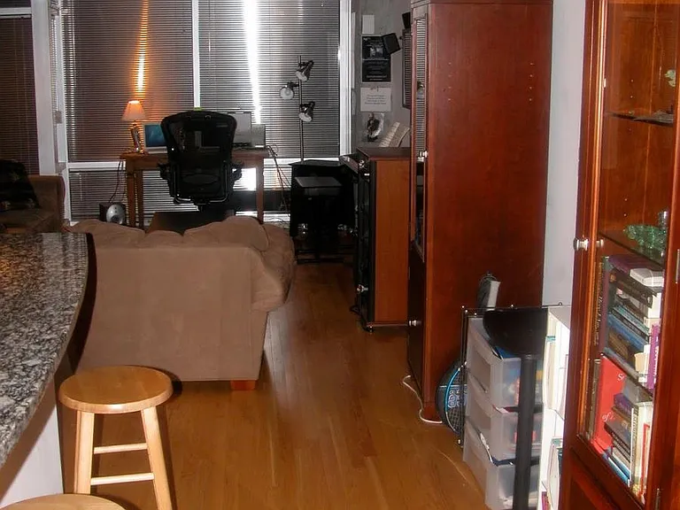 923 Peachtree St NE #935 — Photo 6