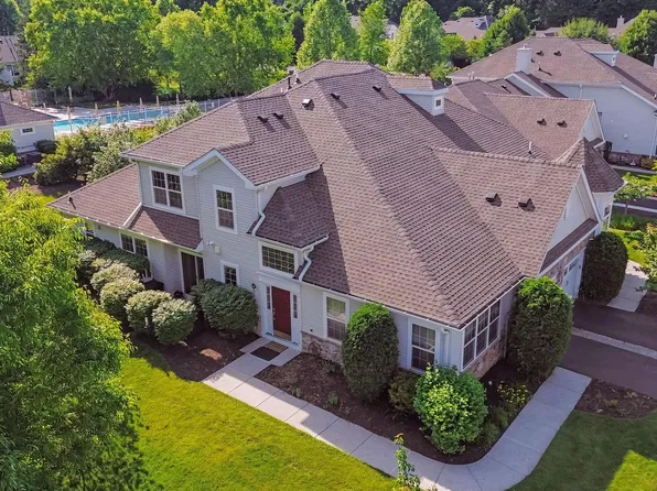 1 Wiltshire Dr, Lawrence Township, NJ 08648