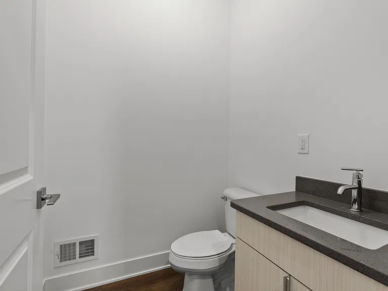 2845 Summers Pl — Photo 7